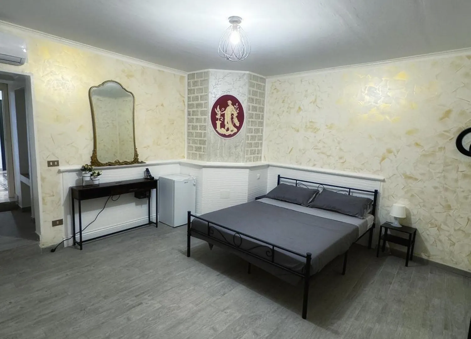 Allalbergheria Apartment Палермо 0*,  Италия